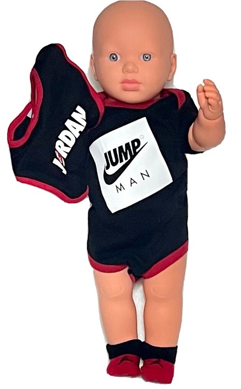 AIR JORDAN Baby Boys 3-pc. Gift Set, 0-6 Months, Bodysuit, Bib Booties Multicolo