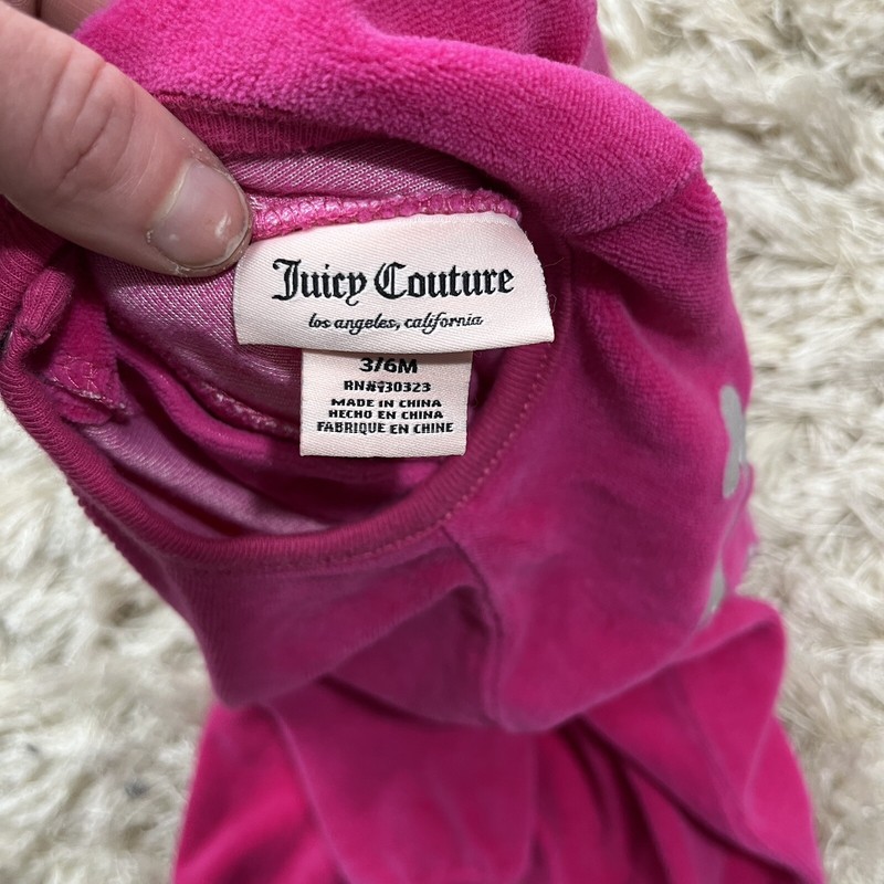 2019 Juicy Couture Crown Graphic Print Pink Full Body Suit Baby Infant 3-6 Month gallery