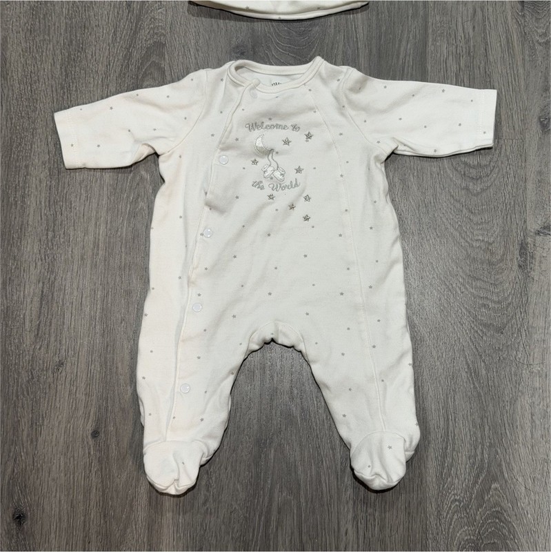 Little Me Newborn White & Gray Stars Layette Set w/ Hat, 2 Piece, Cotton