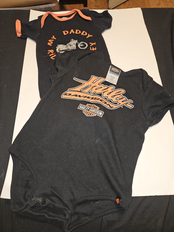 BABY HARLEY DAVIDSON ONE PIECE OUTFIT LOT OF 2 MY DADDY RIDES HD MOTORCYCLE 18 M