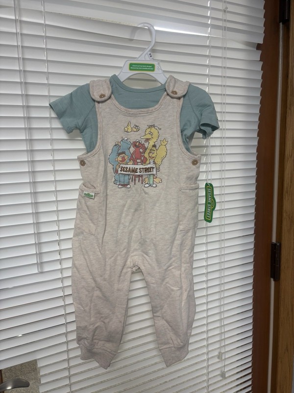 Sesame Street Size 12 Month Outfit- NWT