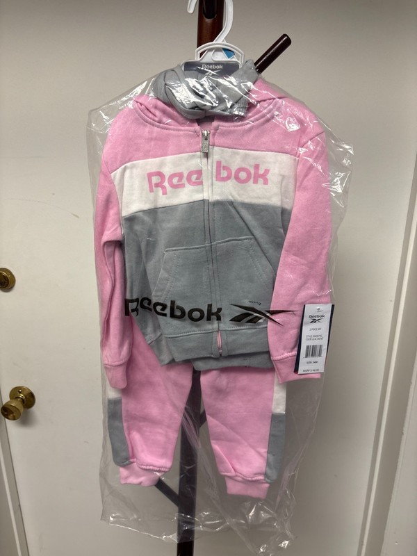 Reebok Toddler Girls 2 Piece Tracksuit Set Pink Gray Hoodie Joggers 18M NWT