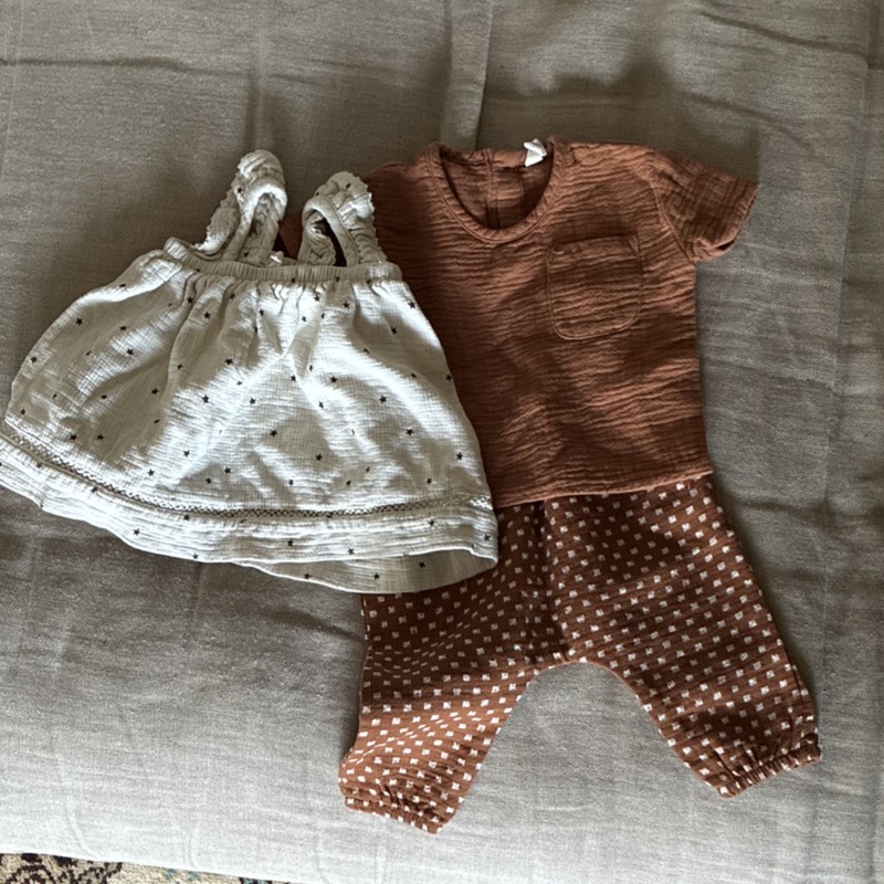 Quincy Mae 3 Piece Baby Outfit Set 0-3 Months Brown White Star Dress Pants