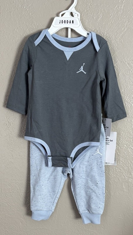 Jordan Nike Baby Boy Outfit Set Blue/Gray 3-6Mo