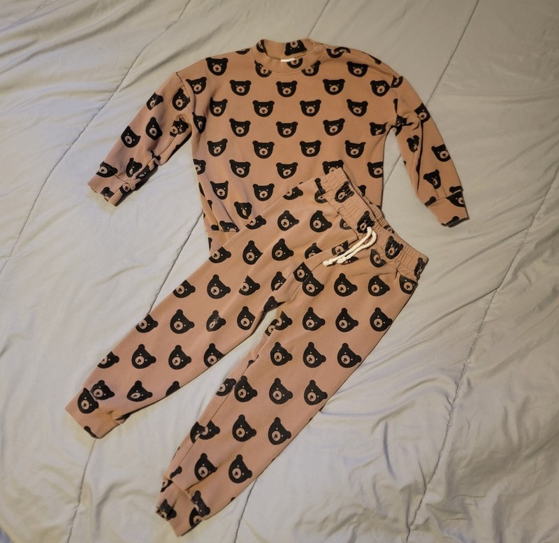 Little One Shop Brown Bear Crew Neck And Jogger Lounge Set Size 5t Fits Like 3T
