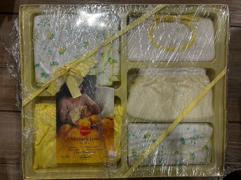 Vintage 1970s Mothers Love Spencer’s Baby Gift Set Layette Sealed Kimono Bib Etc