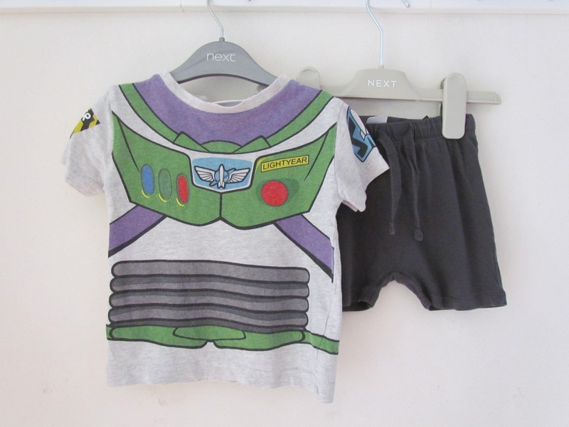 NEXT GAP M&S Timberland Boys bundle age 6-9 months t-shirt shorts playsuits gallery