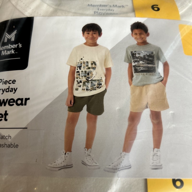 Member’s Mark Boys Mix & Mach 4 Piece Everyday Playwear Set Size 6 (Dinosaur)New