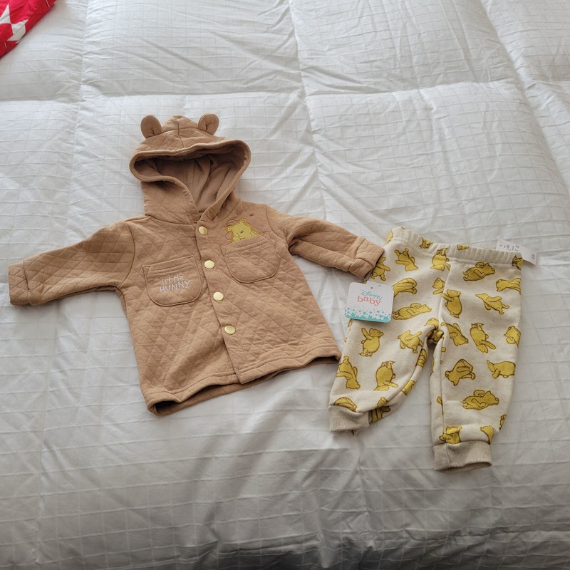 NWT Disney Winnie The Pooh 2 Piece Outfit Sz. 3/6 months NEW