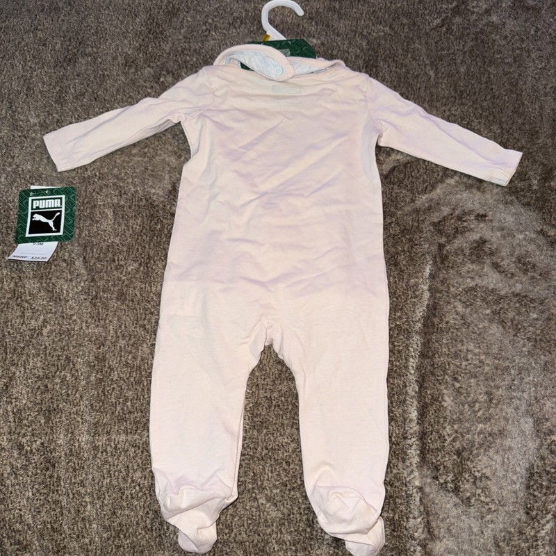 NWT PUMA Pale Pink & Heather Grey 3 Piece Newborn Set 0-3 Footie Bib Hat gallery
