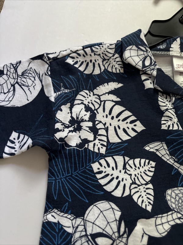 Boys 18 Months Spider Man Resort Set Collar Shirt And Shorts NWT Blue/white gallery