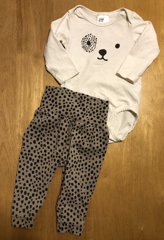 Baby H&M 2pc Romper & Leggings Long Sleeve Snap Suit Puppy Spotted 2-4mos