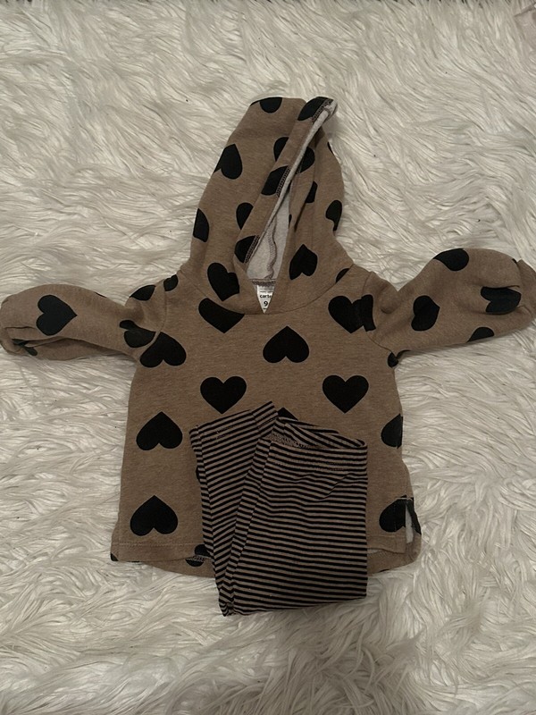Carters Sweater Pant Set Girl Brown Hearts Size 9 Months