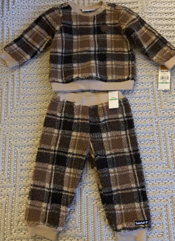 TIMBERLAND Baby Boy’s Printed Berber Crewneck & Joggers 2 Piece Set Sz 18M Taupe