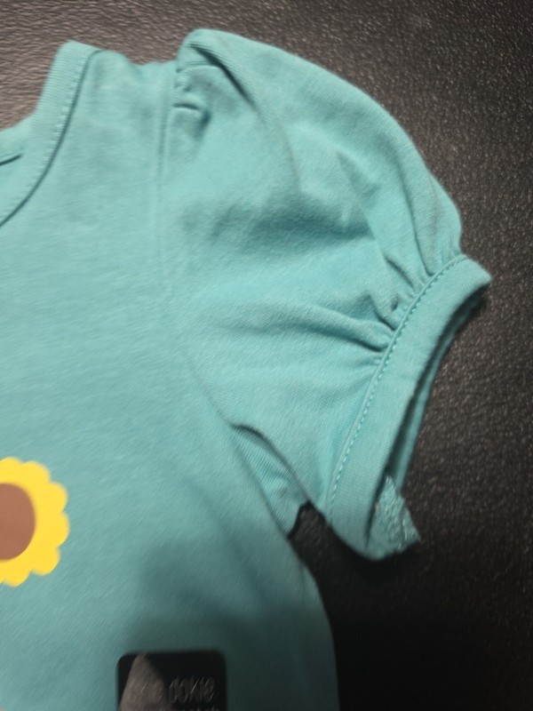 Girls Sz 12m New Floral Top And Shorts Outfit gallery
