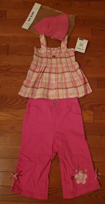 BT Kids girls 2T three piece outfit sleeveless shirt pants flowers and hat