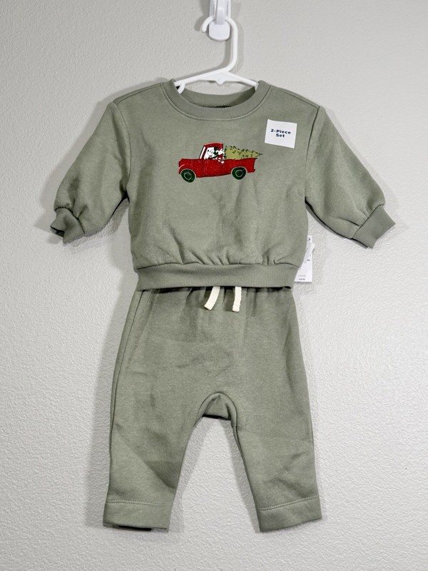 Old Navy Mickey Mouse Matching Set Sweatshirt Pants Sage Green Baby Boy 3-6M