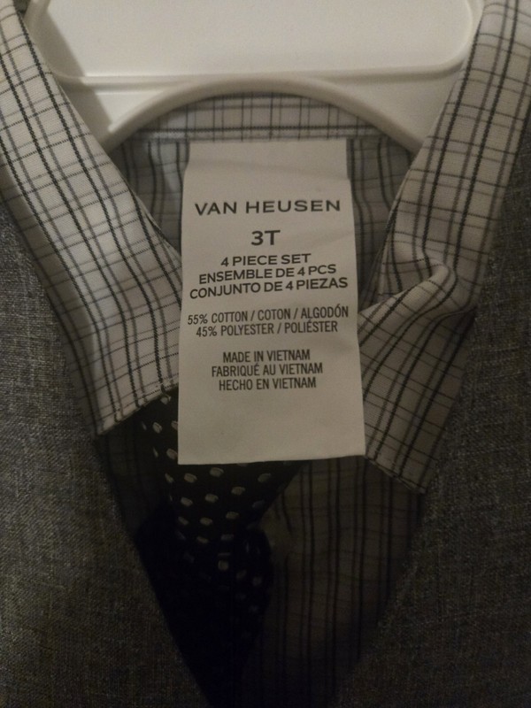 NWT Toddler Boys Van Heusen 3 Pc Suit With Dotted Tie Size 3T Gray Long Sleeve gallery