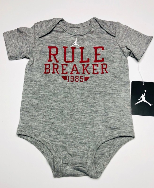 AIR JORDAN Baby BOYS 6-pc Gift set: Bodysuits/Rompers, Bib, Booties & Cap 0-6 M. gallery