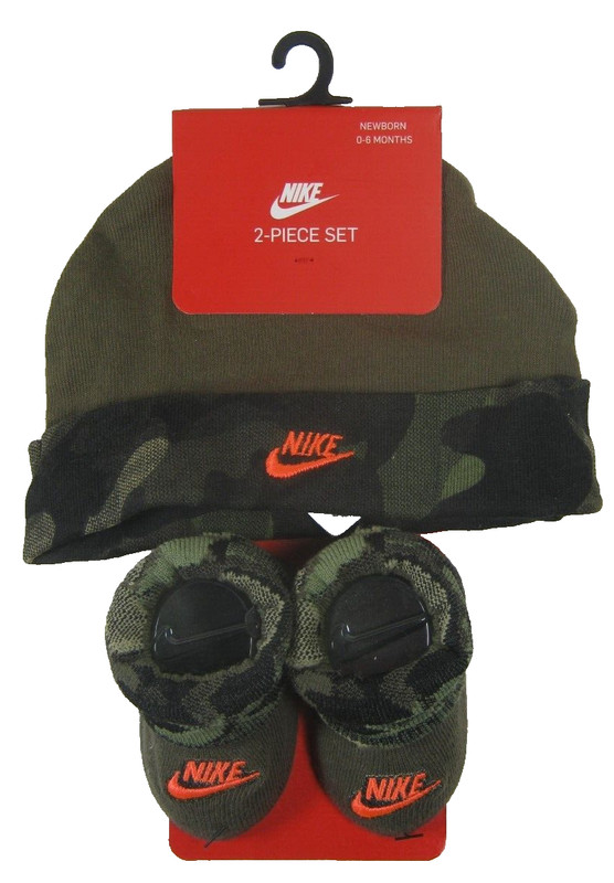 NIKE 2 Piece Set Newborn- 6 Months Hat & Booties Cotton Blend Green