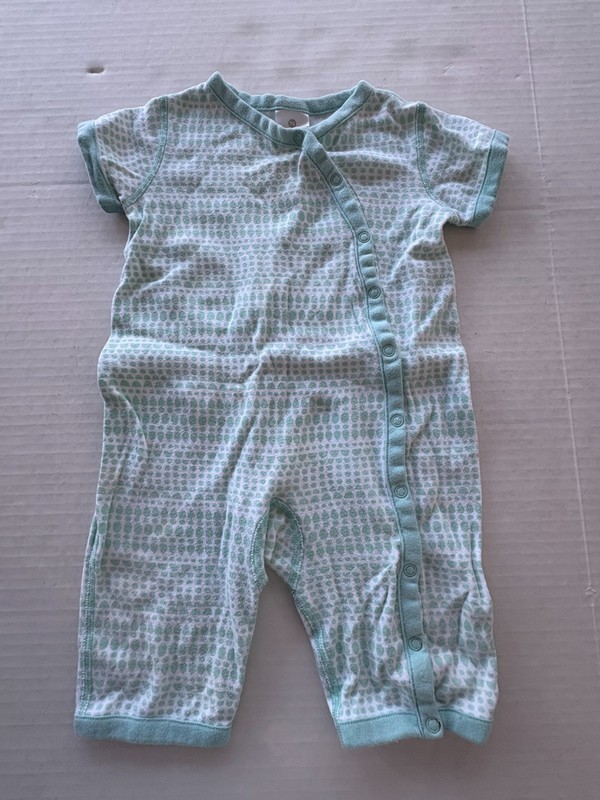 HANNA ANDERSSON Organic Cotton Baby Romper – Aqua Dot Pattern – Size 70 (6–12M)