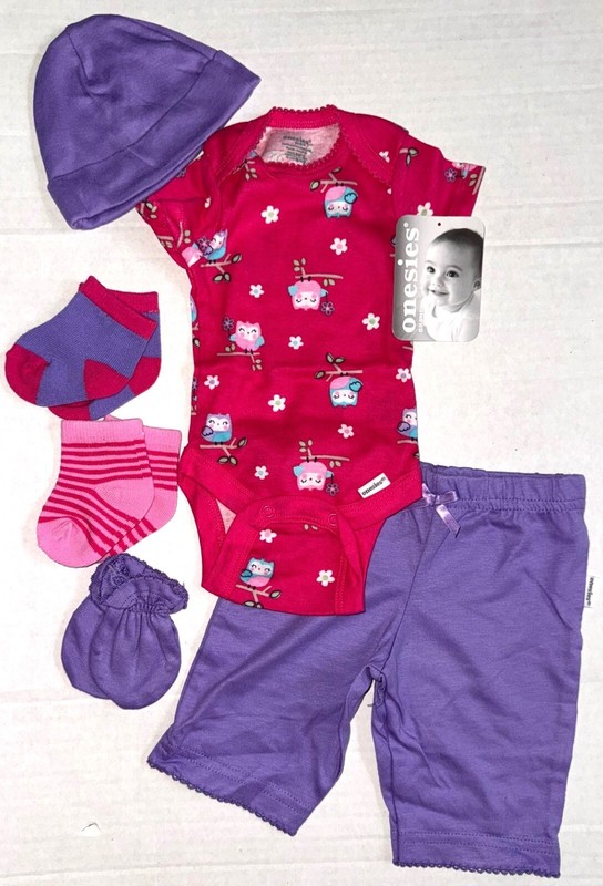 GERBER ONESIES 6 piece set purple/pink OWL motif size small NEWBORN